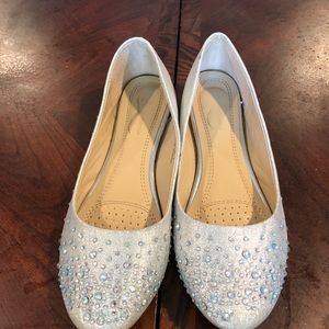 Beautiful Silver with stones Flats